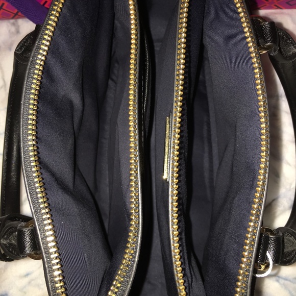 Tory Burch Small Robinson Double Zip Tote - Picture 6 of 8